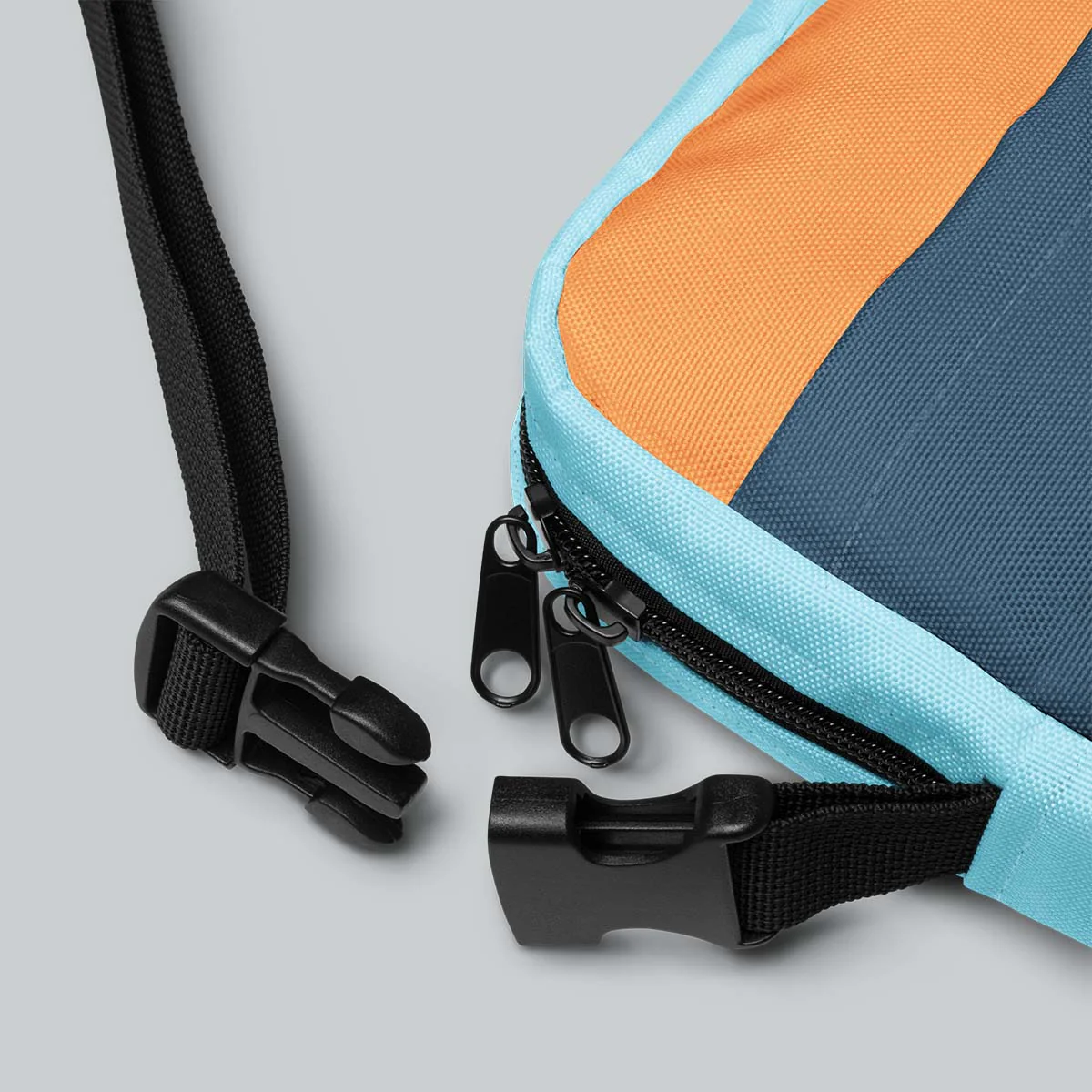 Atari Crossbody Bag - Image 5