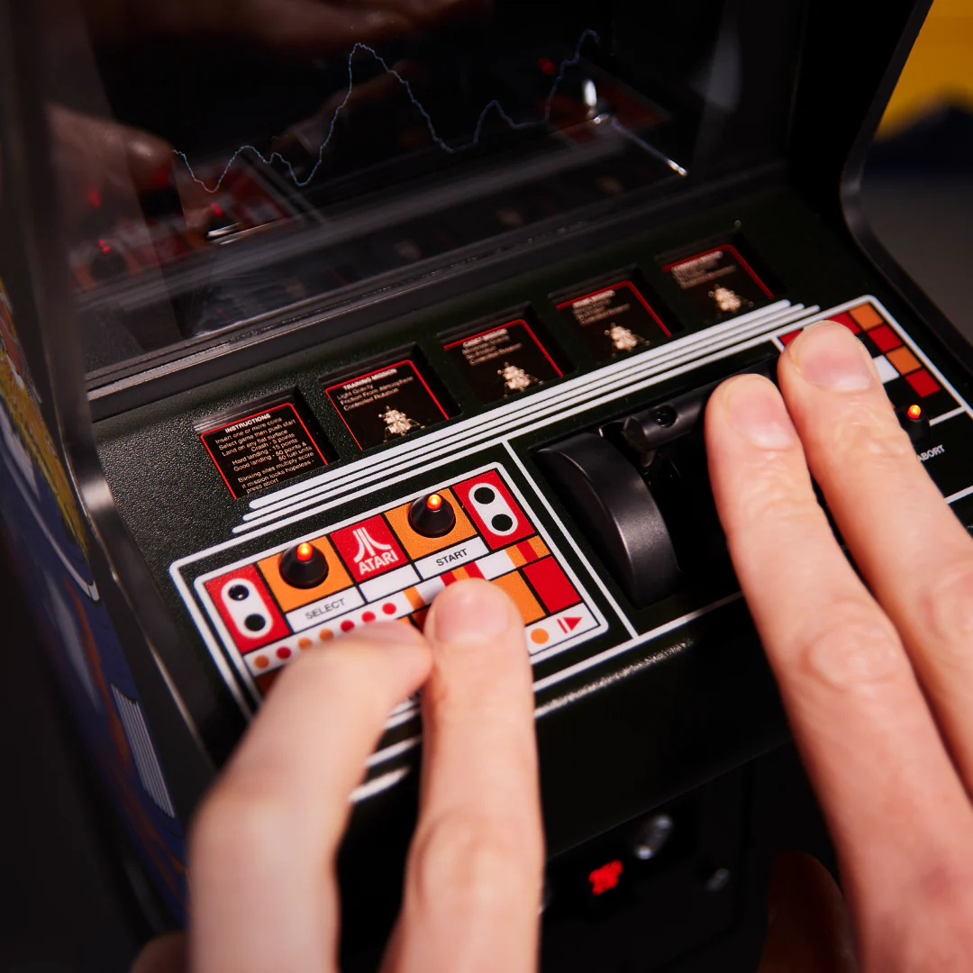 Lunar Lander Quarter Arcade - Image 3